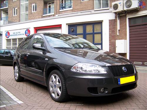 Fiat Croma 2.4 20v Multijet 147kw/ 200pk Emotion AUTOMAAT