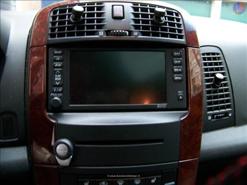 Cadillac SRX 4.6 V8 Northstar Automaat 239kw/ 325pk 4WD