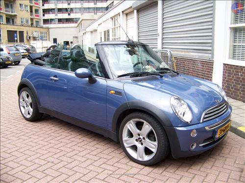 Mini Cooper 1.6 Cabrio 85KW / 116PK LEER AIRCO PDC