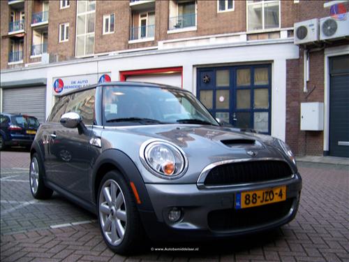 Mini Cooper S 1.6 AUTOMAAT LEER PANORAMADAK 128KW / 174PK