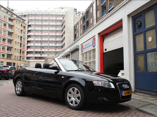 Audi A4 Cabiolet 2.0 TDi 103kw/ 140pk Automaat Pro Line