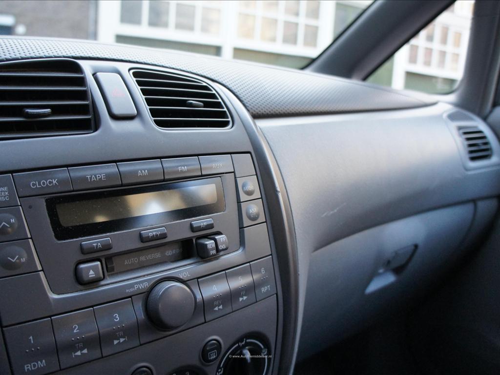 Foto Mazda Premacy - 2.0 DiTD Touring