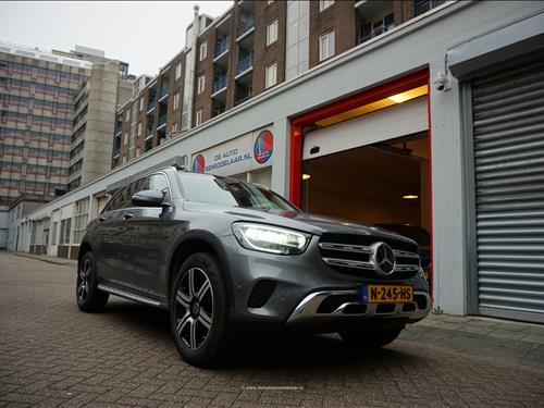 Mercedes GLC